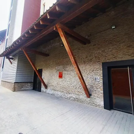 Monte Oiz Premium Apartamento *